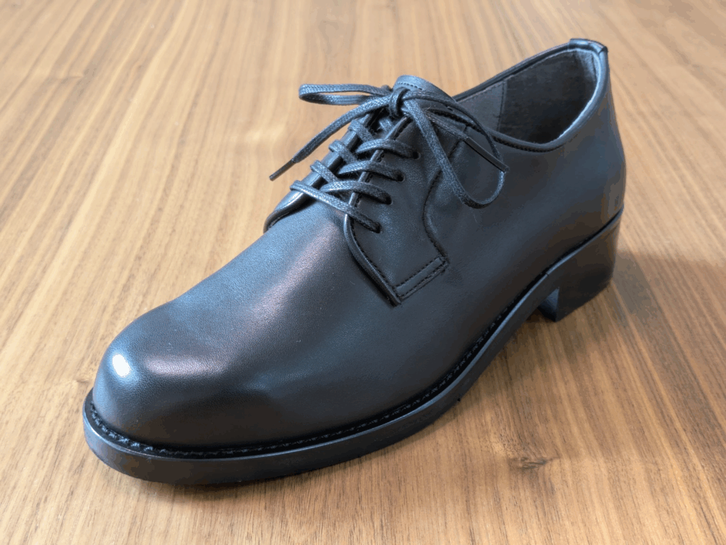 ダービーシューズ